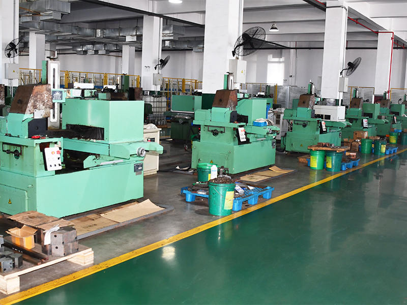 Wire Cut Spark Machine
