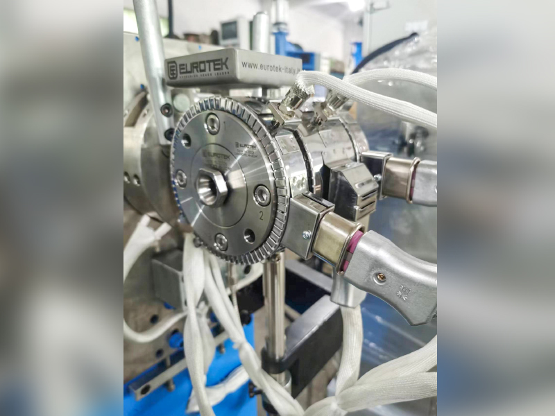 How do extrusion machines work? (Introduction to core technology)