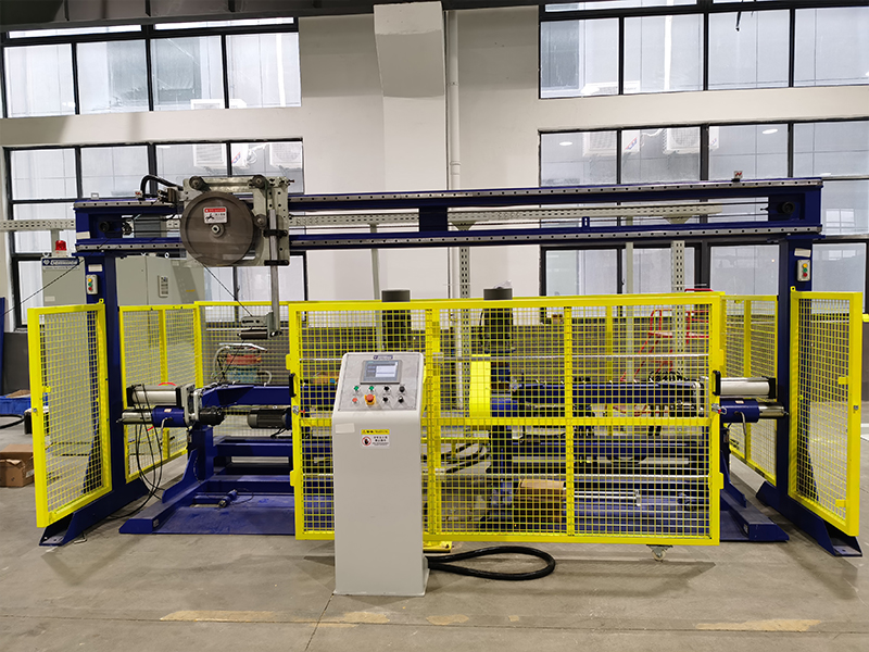 What are the different types of extrusion machines?